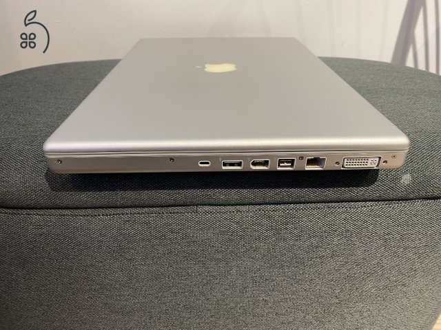 Apple MacBook Pro A1226 