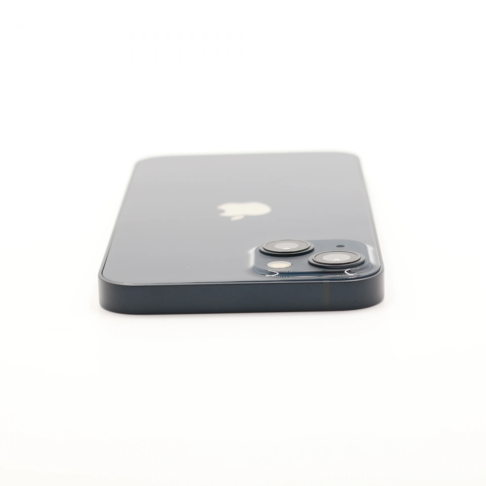 + Ajándékkal és 1 év garanciával! Felújított iPhone 13 128 GB Midnight