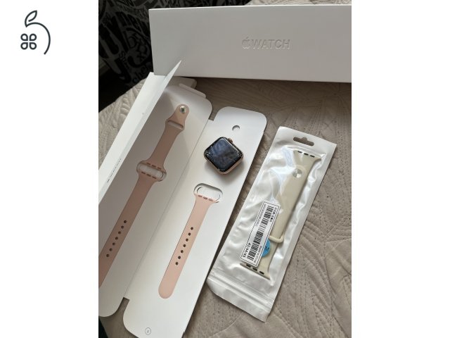 Apple Watch Series 5 – 44 mm  | TÖRÖTT KIJELZŐVEL