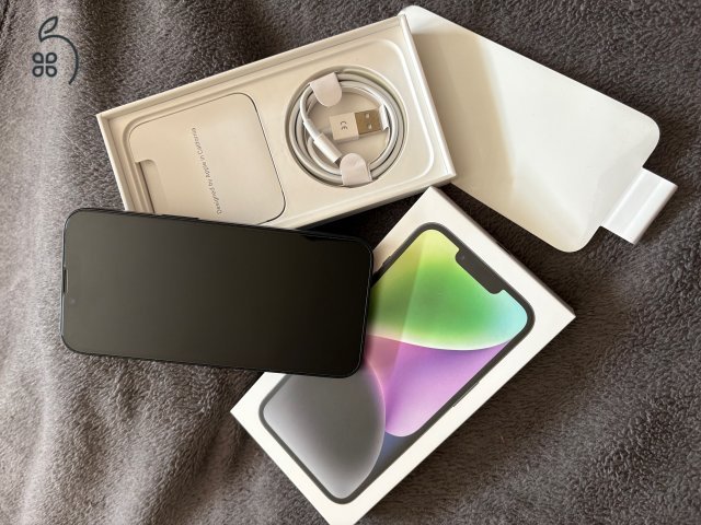Hibátlan iPhone 14 Midnight 256GB 