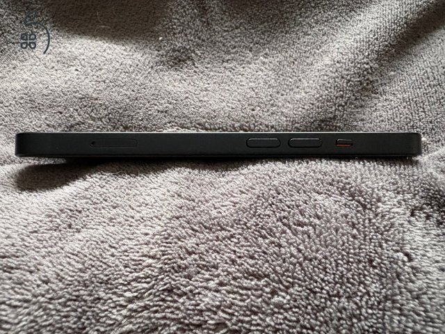 Hibátlan iPhone 14 Midnight 256GB 