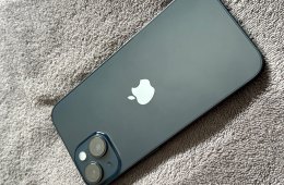 Hibátlan iPhone 14 Midnight 256GB 