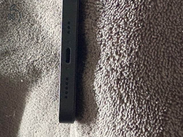 Hibátlan iPhone 14 Midnight 256GB 