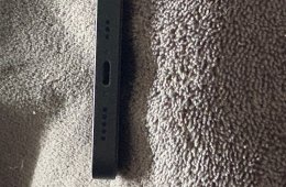 Hibátlan iPhone 14 Midnight 256GB 