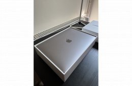 MacBook Air 2020 13” i3 256 GB SSD 8 GB RAM Space Gray