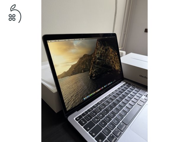 MacBook Air 2020 13” i3 256 GB SSD 8 GB RAM Space Gray