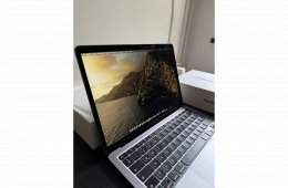 MacBook Air 2020 13” i3 256 GB SSD 8 GB RAM Space Gray
