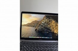 MacBook Air 2020 13” i3 256 GB SSD 8 GB RAM Space Gray