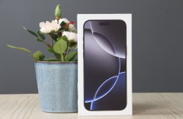 Új Apple iPhone 16 Pro Max 256GB asztrofekete US-6943
