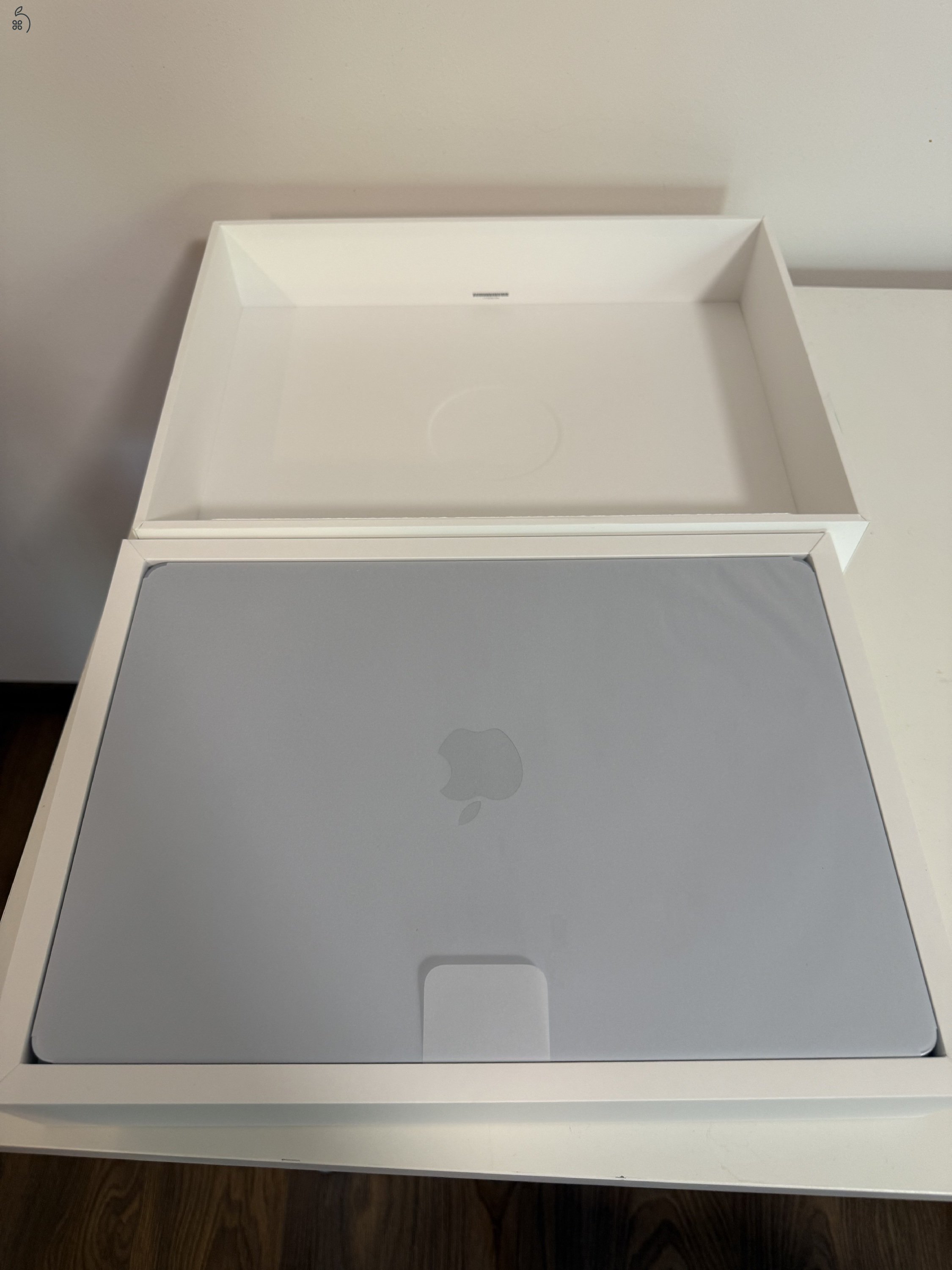 Apple Macbook Air, 15” - M4 chip, 16gb memoria, 256GB 