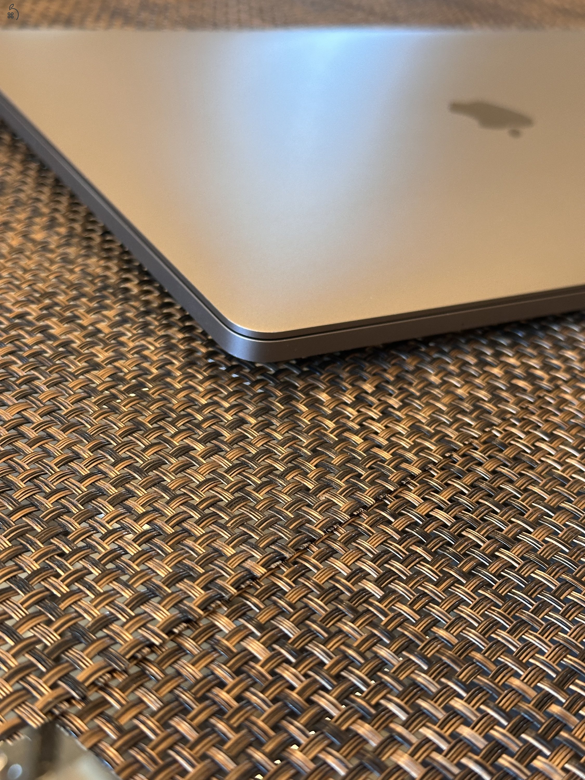 Apple Macbook Pro 16