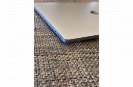 Apple Macbook Pro 16
