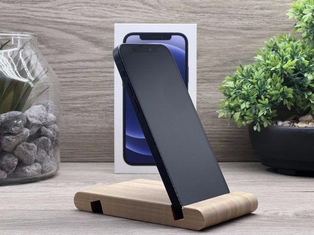iPhone 12 Black 64GB 2 ÉV Garanciával Számlával Aksi 100%