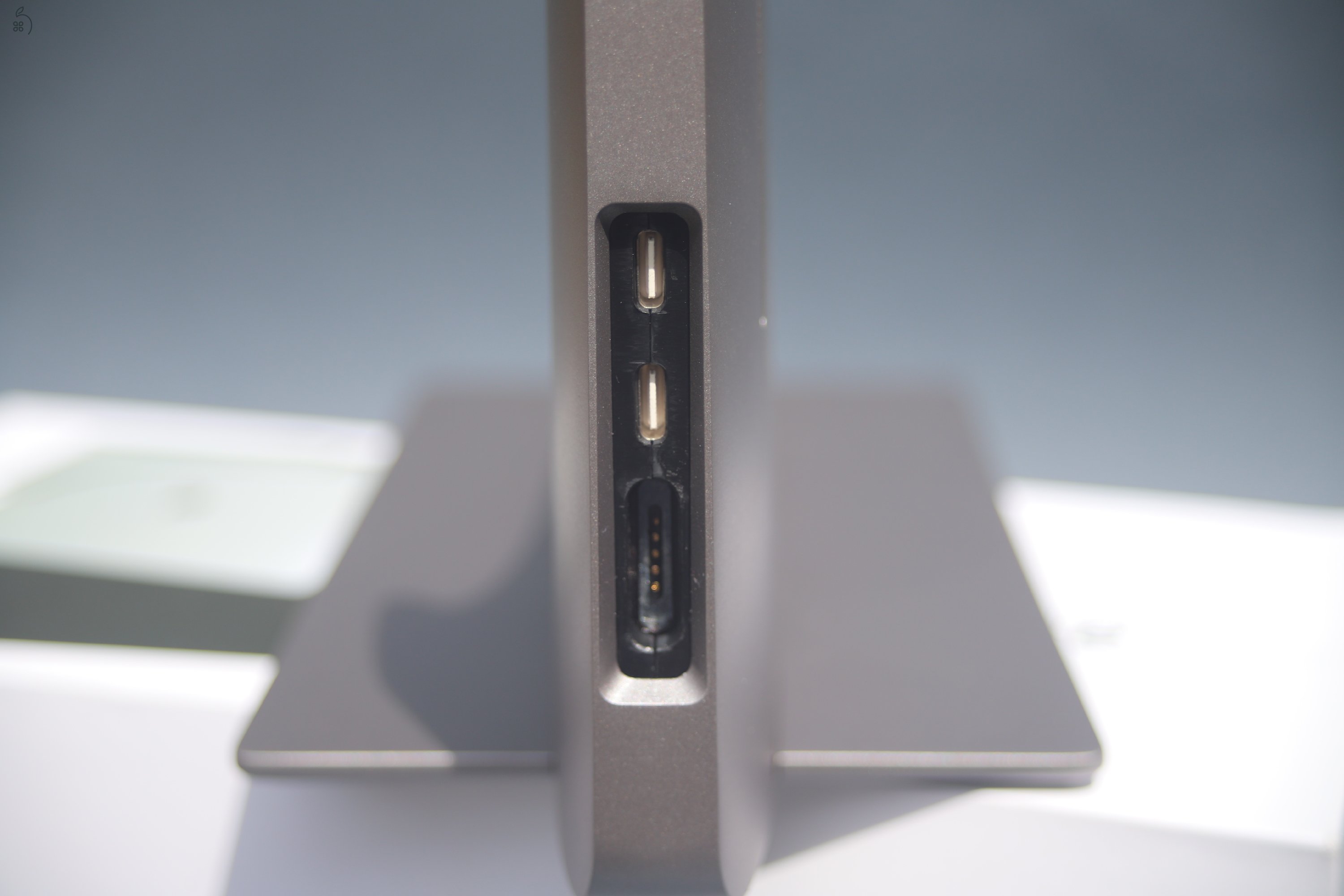 MacBook Pro 16 Ascrono Docking Station