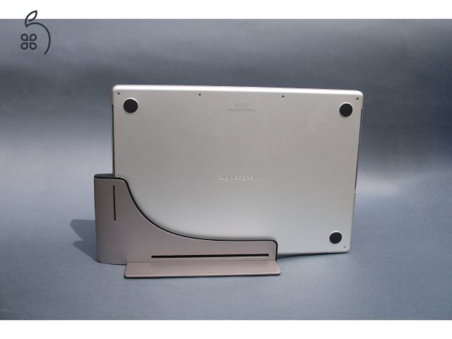 MacBook Pro 16 Ascrono Docking Station