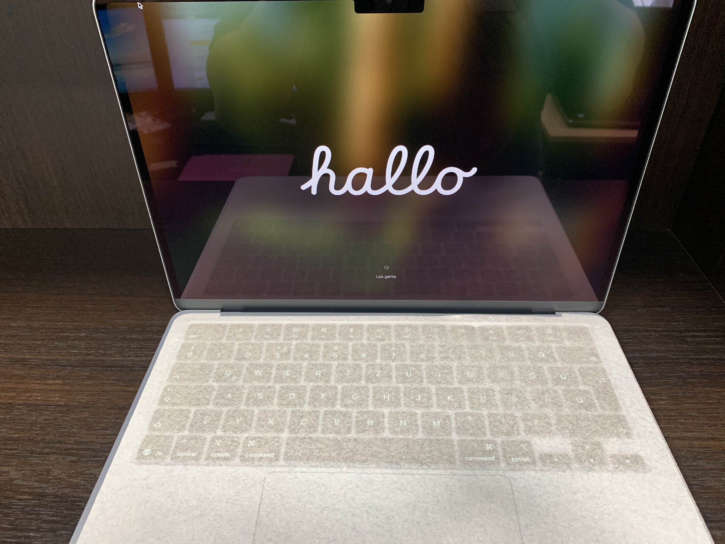 Apple MacBook Air M4 |A3240|