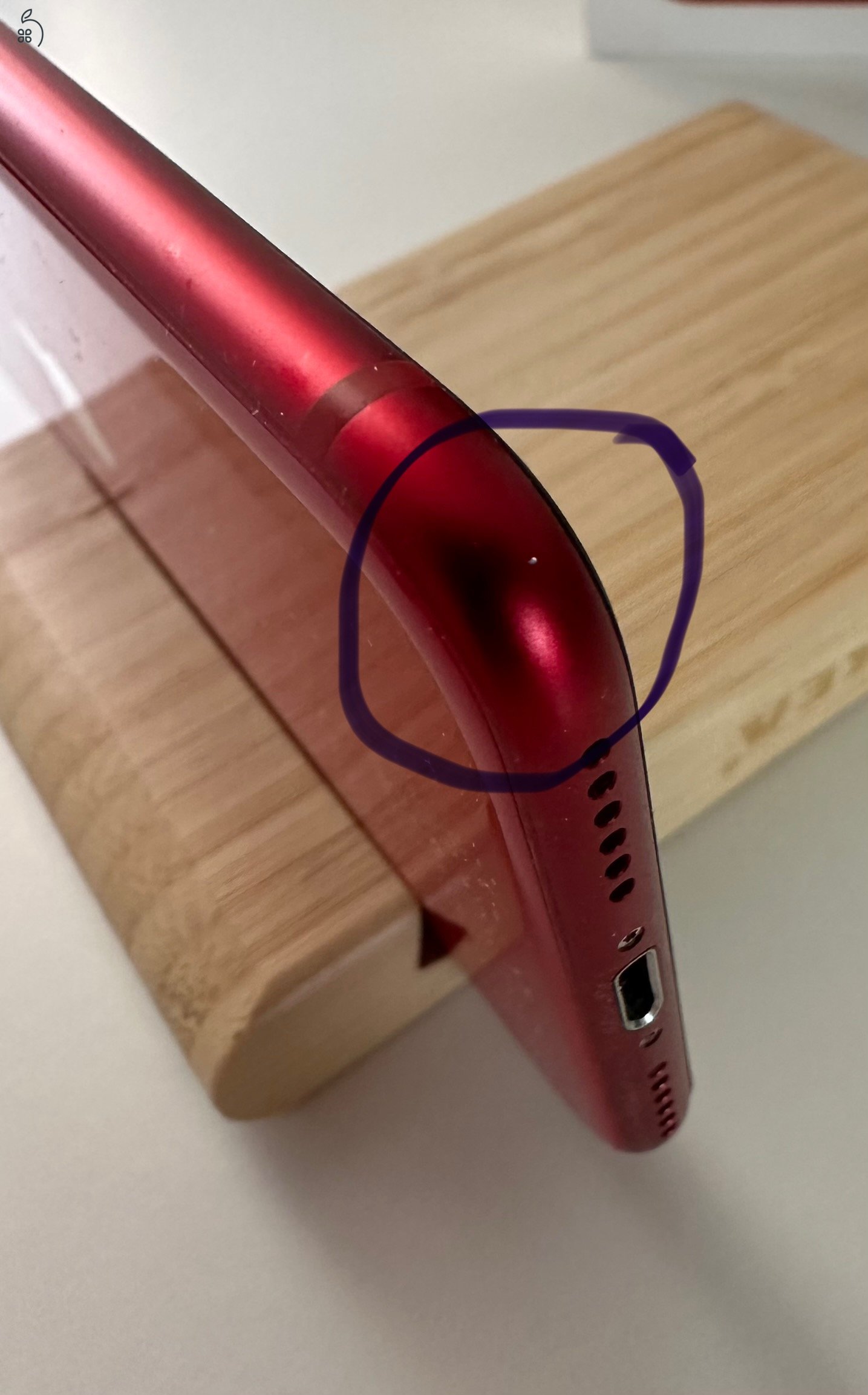 iPhone 2020 SE Product RED