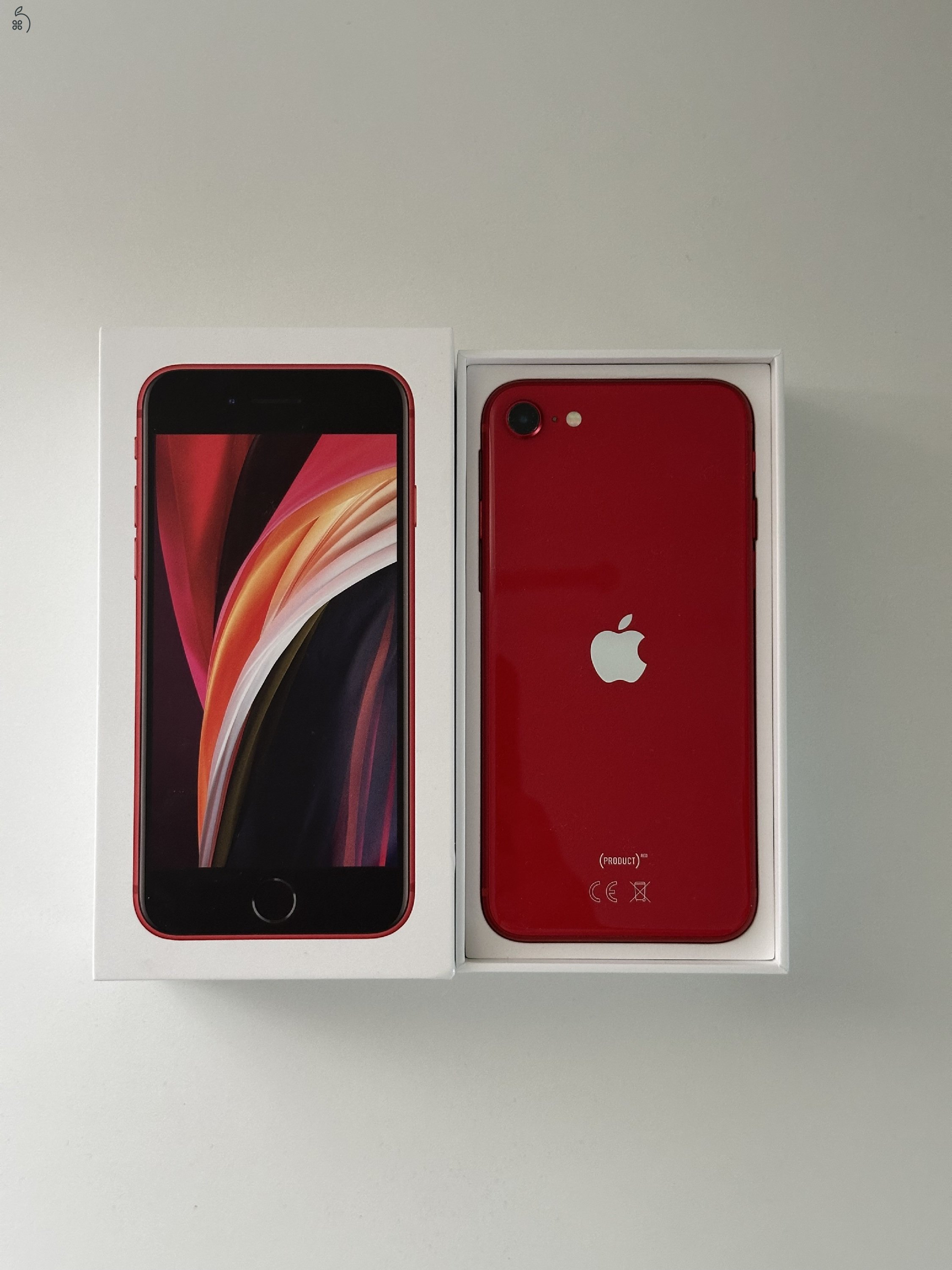 iPhone 2020 SE Product RED