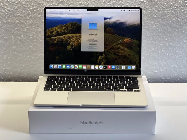 Hibátlan MacBook Air 2024 13 M3 256GB 2 ÉV Garanciával Számlával Aksi 100%