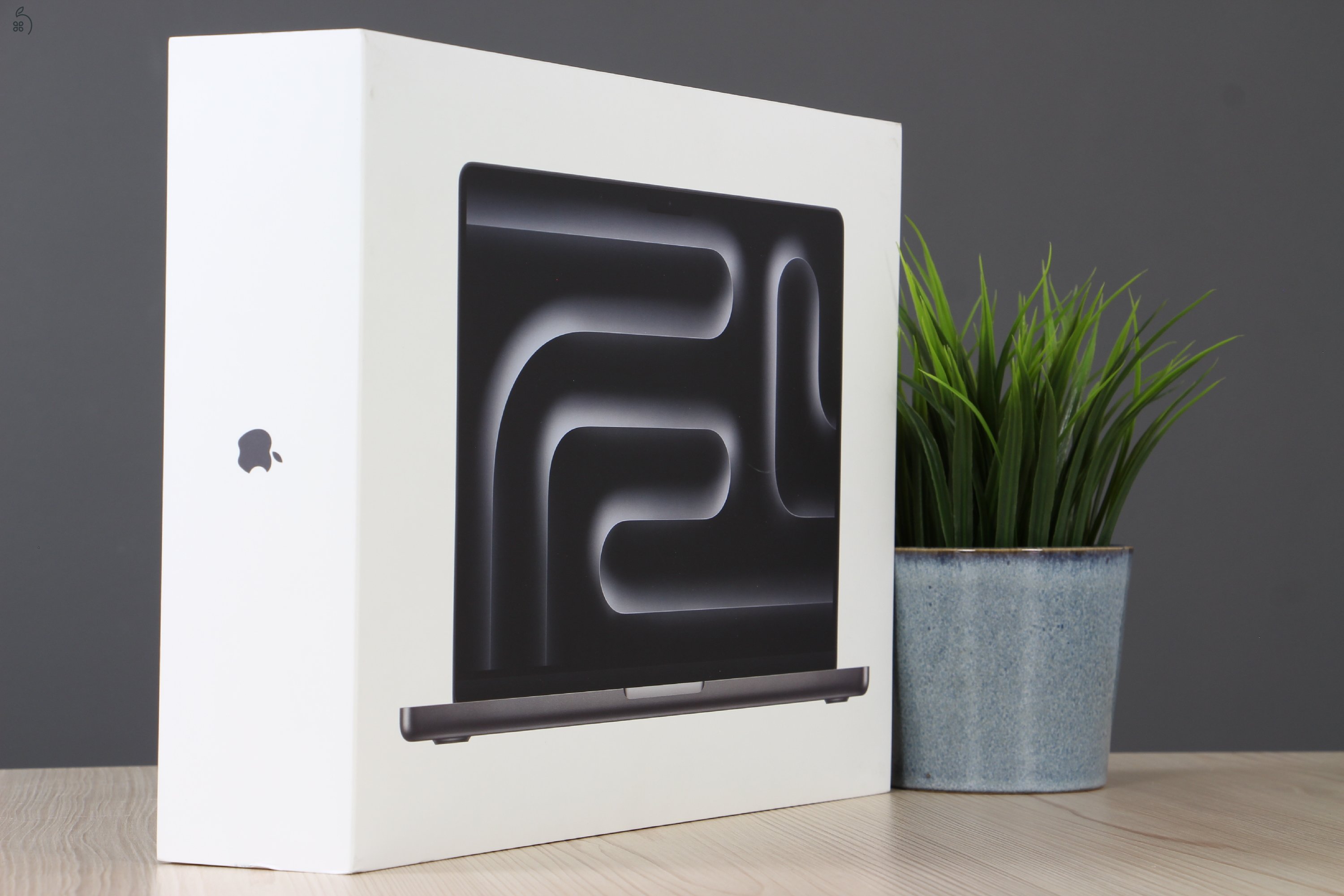 Apple MacBook Pro 14