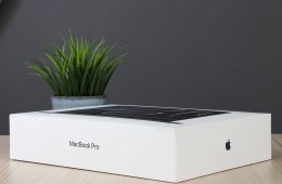 Apple MacBook Pro 14