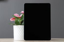 US-006938 iPad Air 5 256GB Wifi asztroszürke