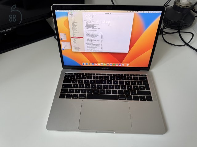 Külsőleg hibátlan Macbook Pro