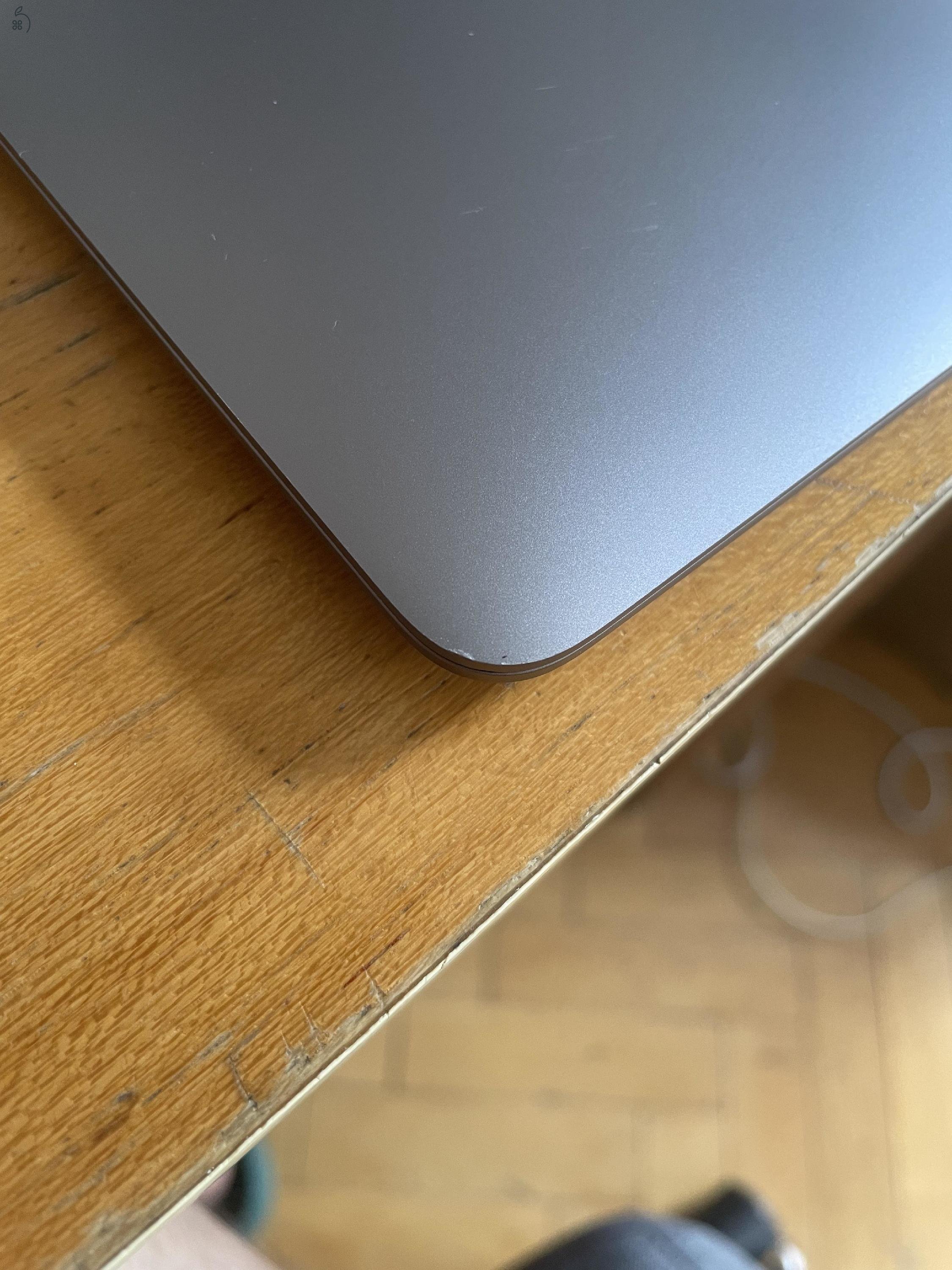 2020 MacBook Air 13