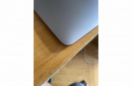2020 MacBook Air 13