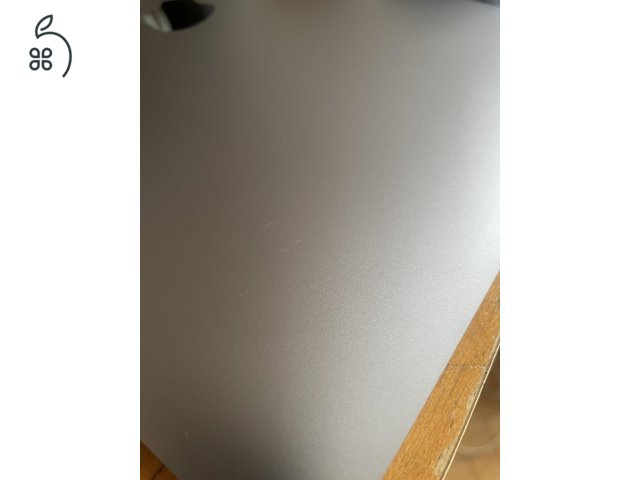 2020 MacBook Air 13