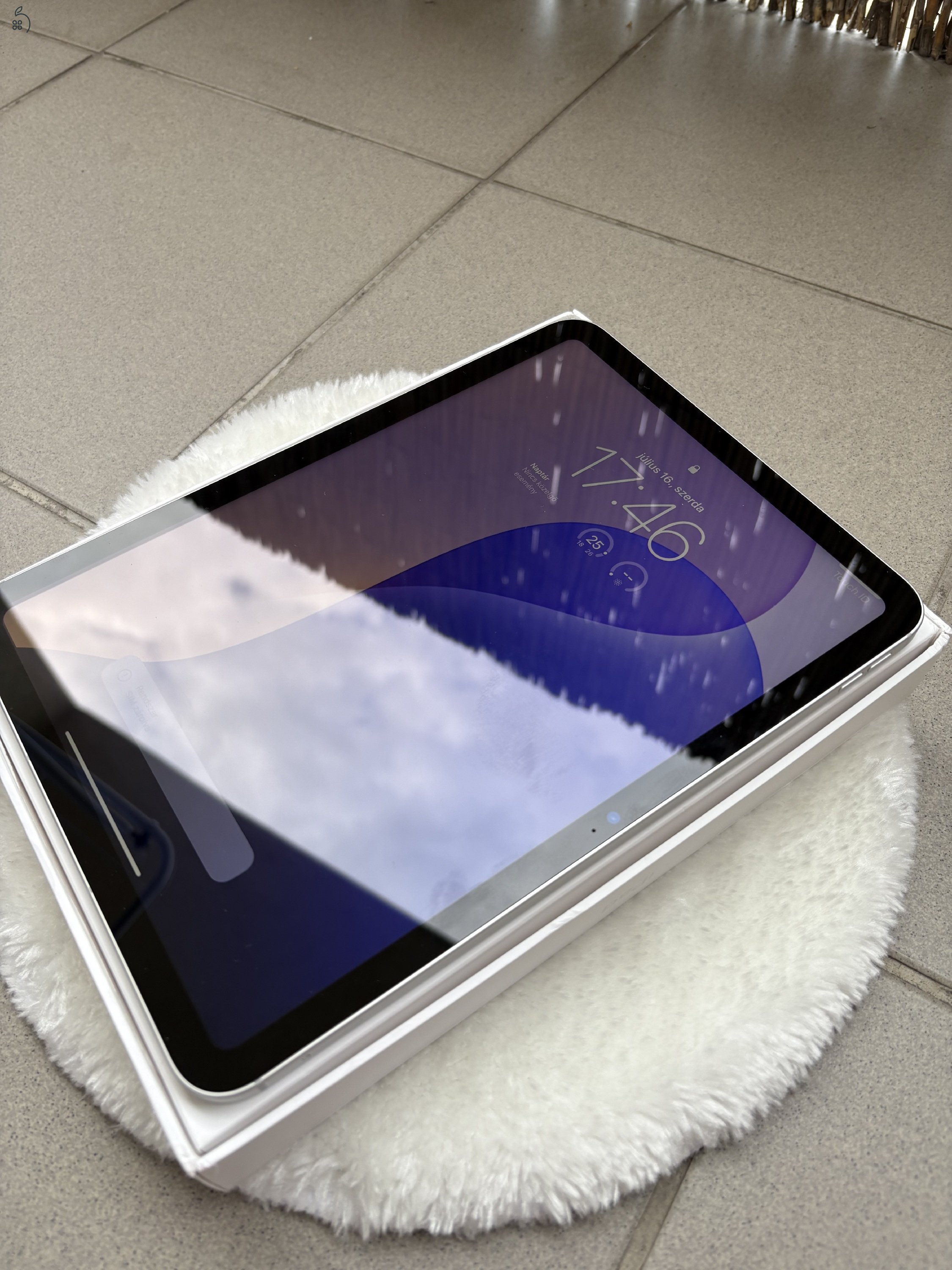 iPad 10th generation WI-FI + Cellular, 64 GB, Silver