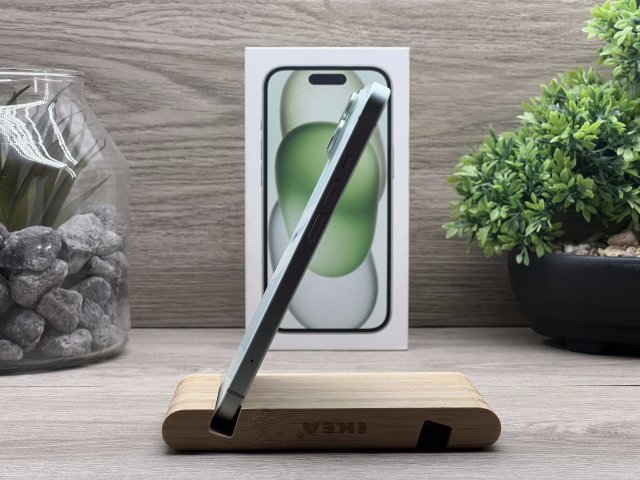 Hibátlan iPhone 15 Green 128GB 2 ÉV Garanciával Számlával
