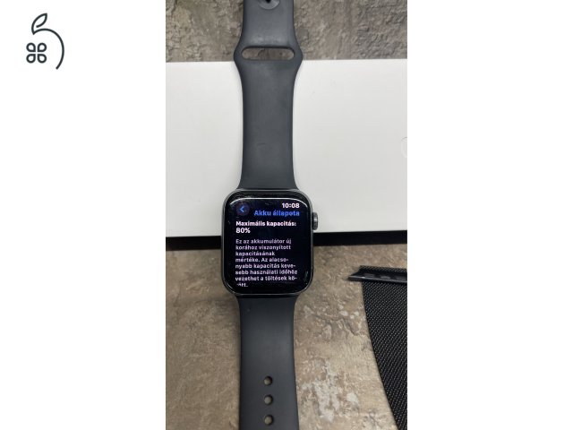 Apple Watch Series 6 (GPS + Cellular)