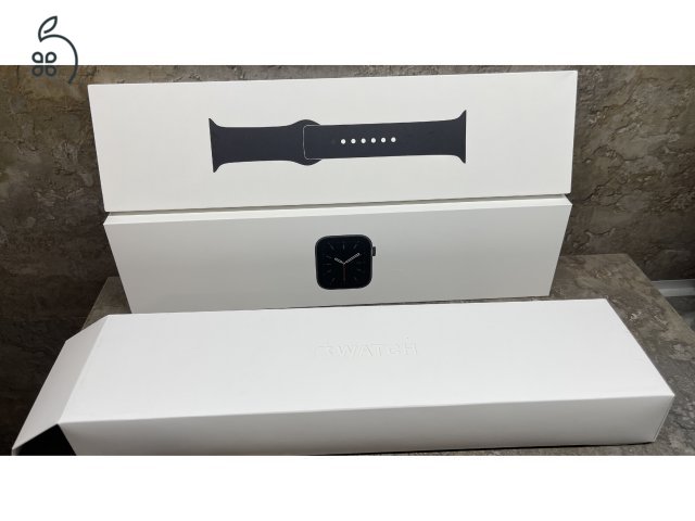 Apple Watch Series 6 (GPS + Cellular)