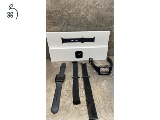 Apple Watch Series 6 (GPS + Cellular)