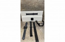 Apple Watch Series 6 (GPS + Cellular)