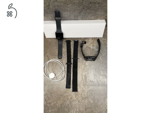 Apple Watch Series 6 (GPS + Cellular)
