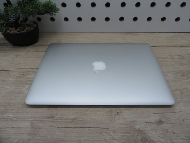 Apple Macbook Air 13 - 2015 Early - Használt, szép állapot