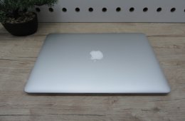 Apple Macbook Air 13 - 2015 Early - Használt, szép állapot