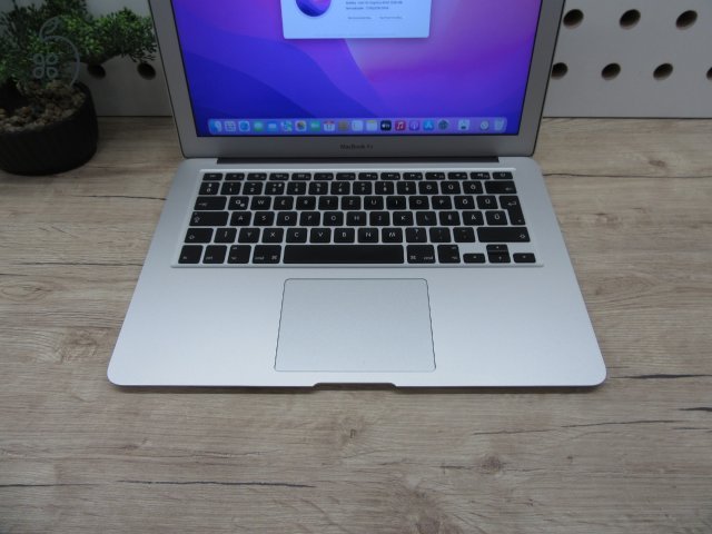 Apple Macbook Air 13 - 2015 Early - Használt, szép állapot