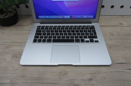 Apple Macbook Air 13 - 2015 Early - Használt, szép állapot