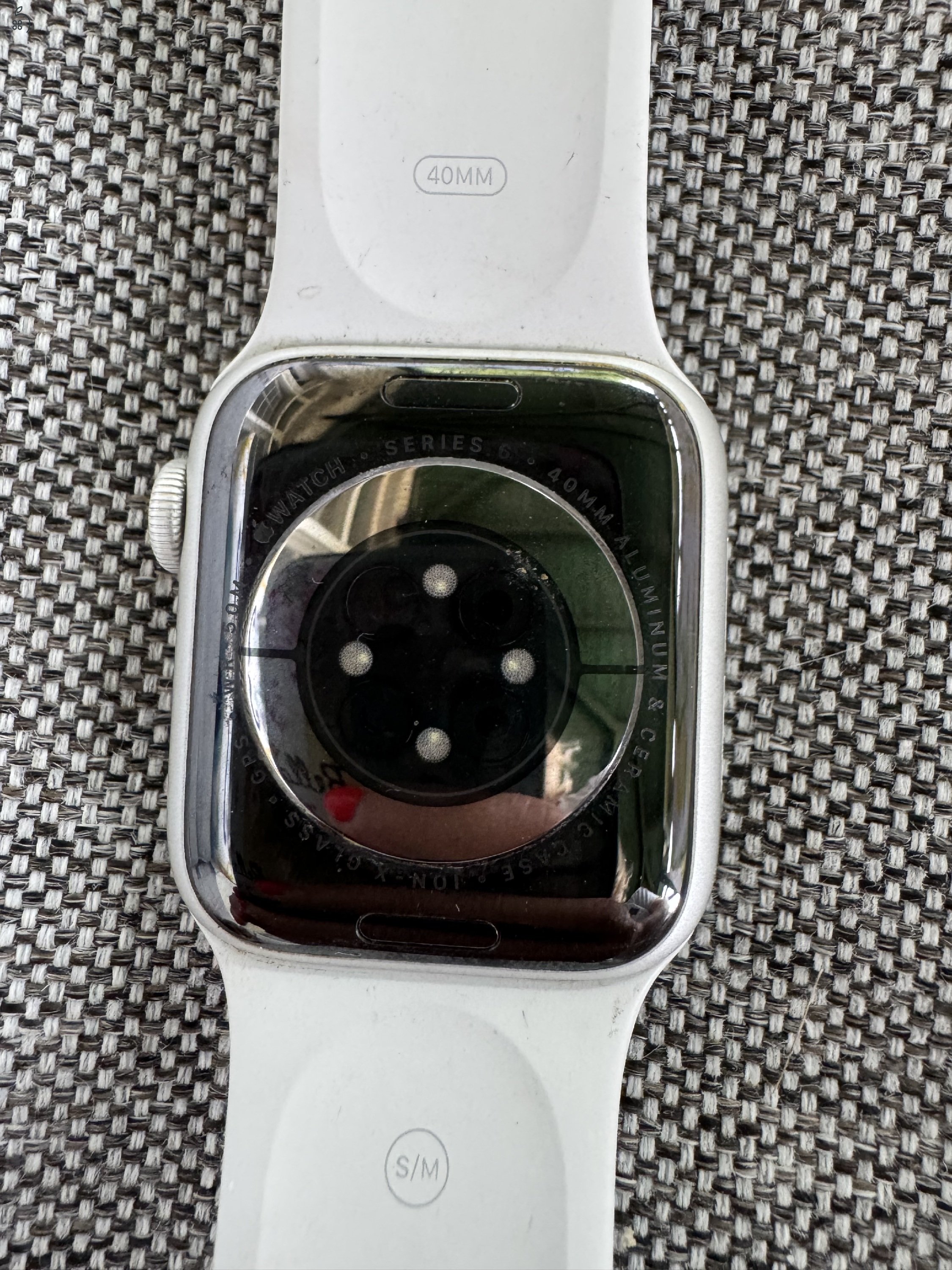 Apple Watch Series / 40mm okosóra