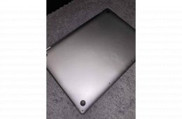 MacBook Pro 2017 15