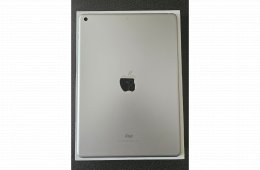 iPad 5th 32GB Wi-Fi A1822 logi slim folio billentyűzetes tokkal