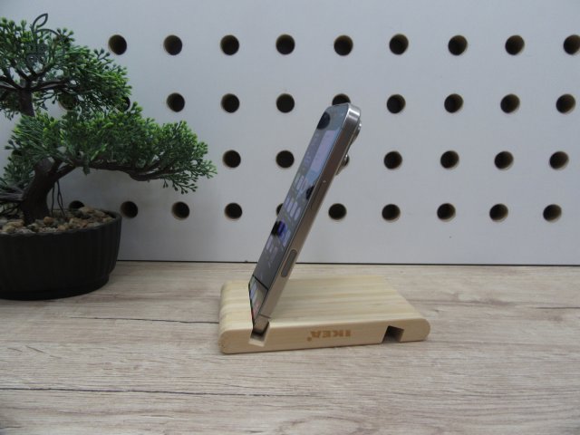 Apple iPhone 16 Pro - Natural Titanium - Használt, megkímélt