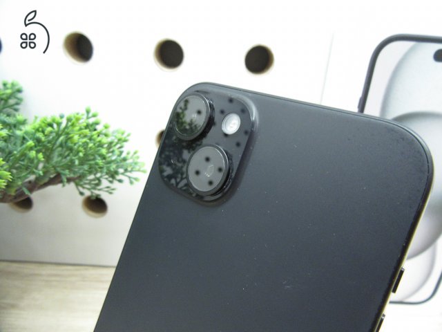 Apple iPhone 15 Plus - Black - Használt, karcmentes