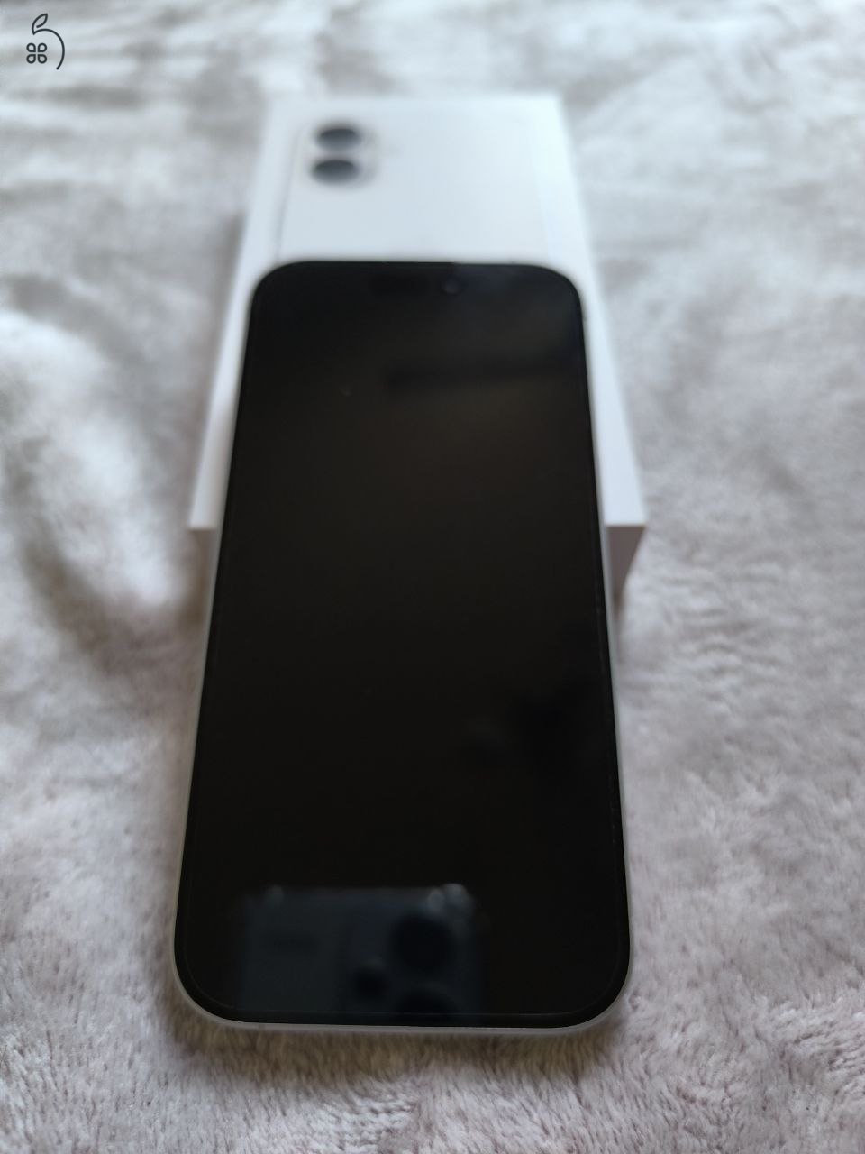 iPhone 16 Fehér 128 gigás Média marktban vásárolt