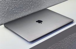 MacBook Air 2020 13 M1 256GB 2 ÉV Garanciával Számlával