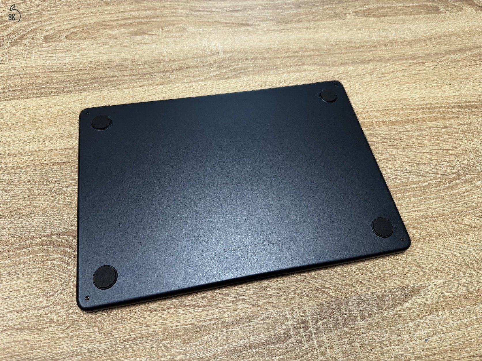 Hibátlan 2 hónapos APPLE MacBook Air 2025 13,6