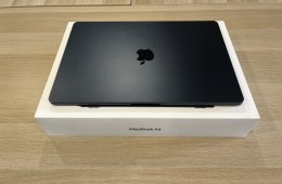 MacBook Air 15